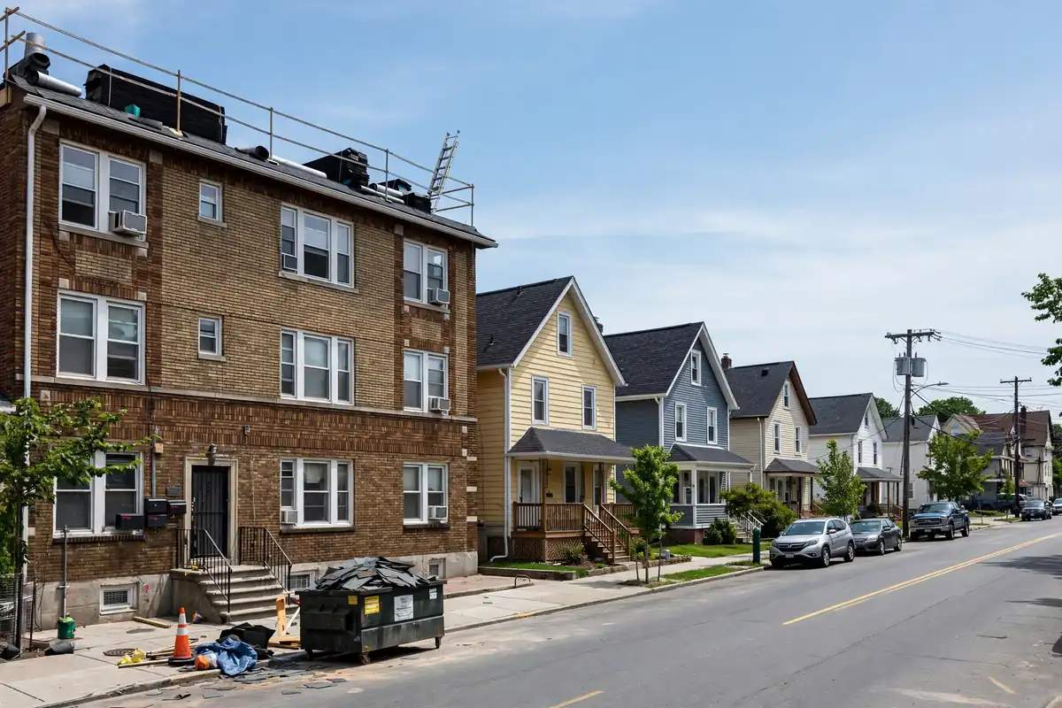 Asphalt Shingle Roof Replacement in Forest Street, Kearny, NJ 07032